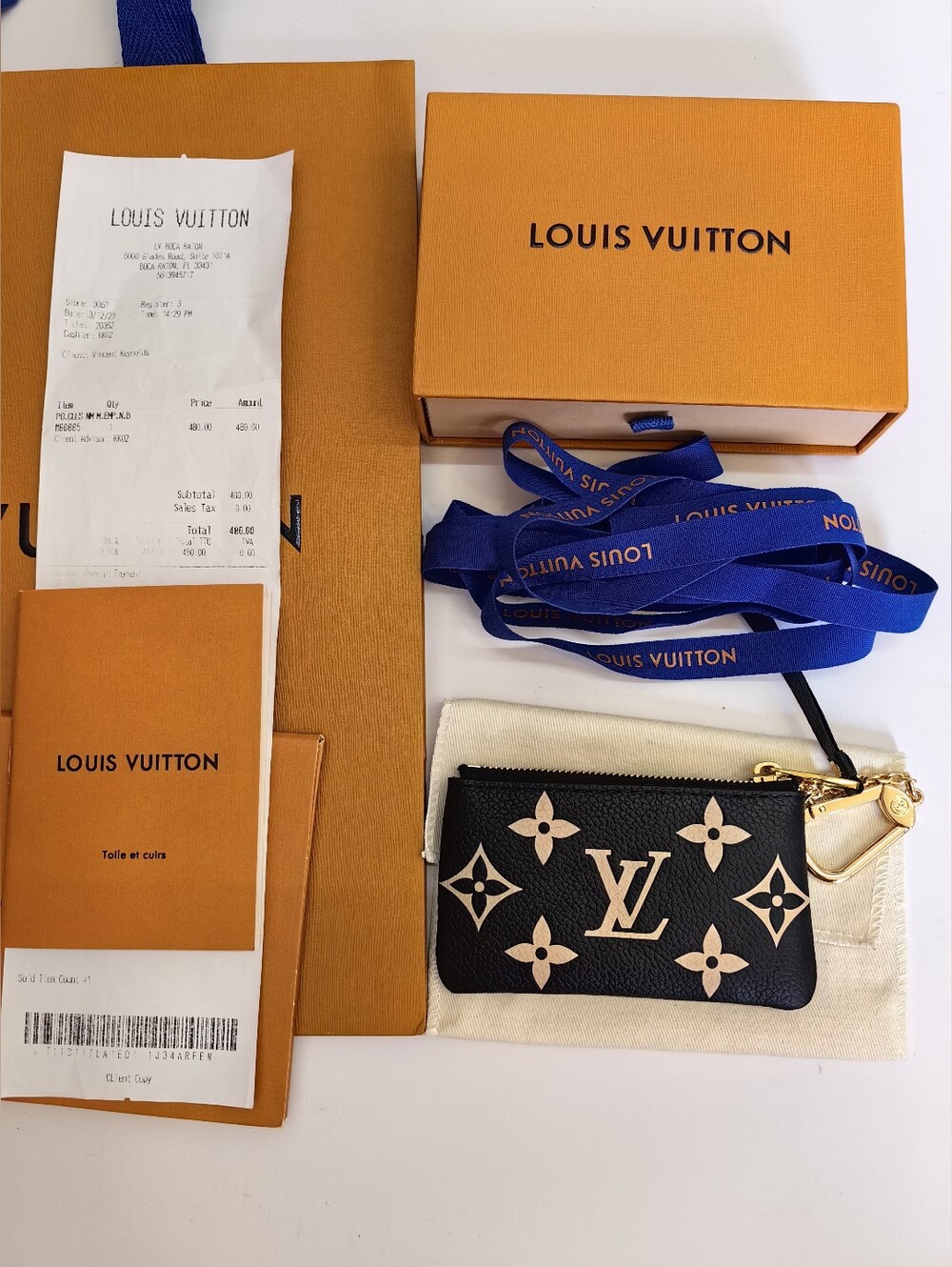 Louis Vuitton Black Leather Monogram Card Pouch with Beige Motifs - Picture 3 of 12